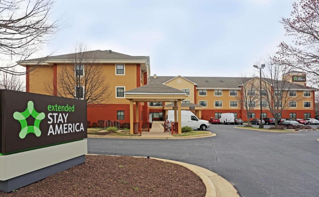 Extended Stay America Milwaukee Wauwatosa West North Avenue Wauwatosa Wi