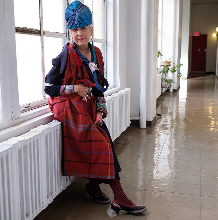 Fashion Bloggers Over 50 | POPSUGAR Fashion | Fashion, Popsugar fashion - Mid Size Fashion Bloggers Over 50