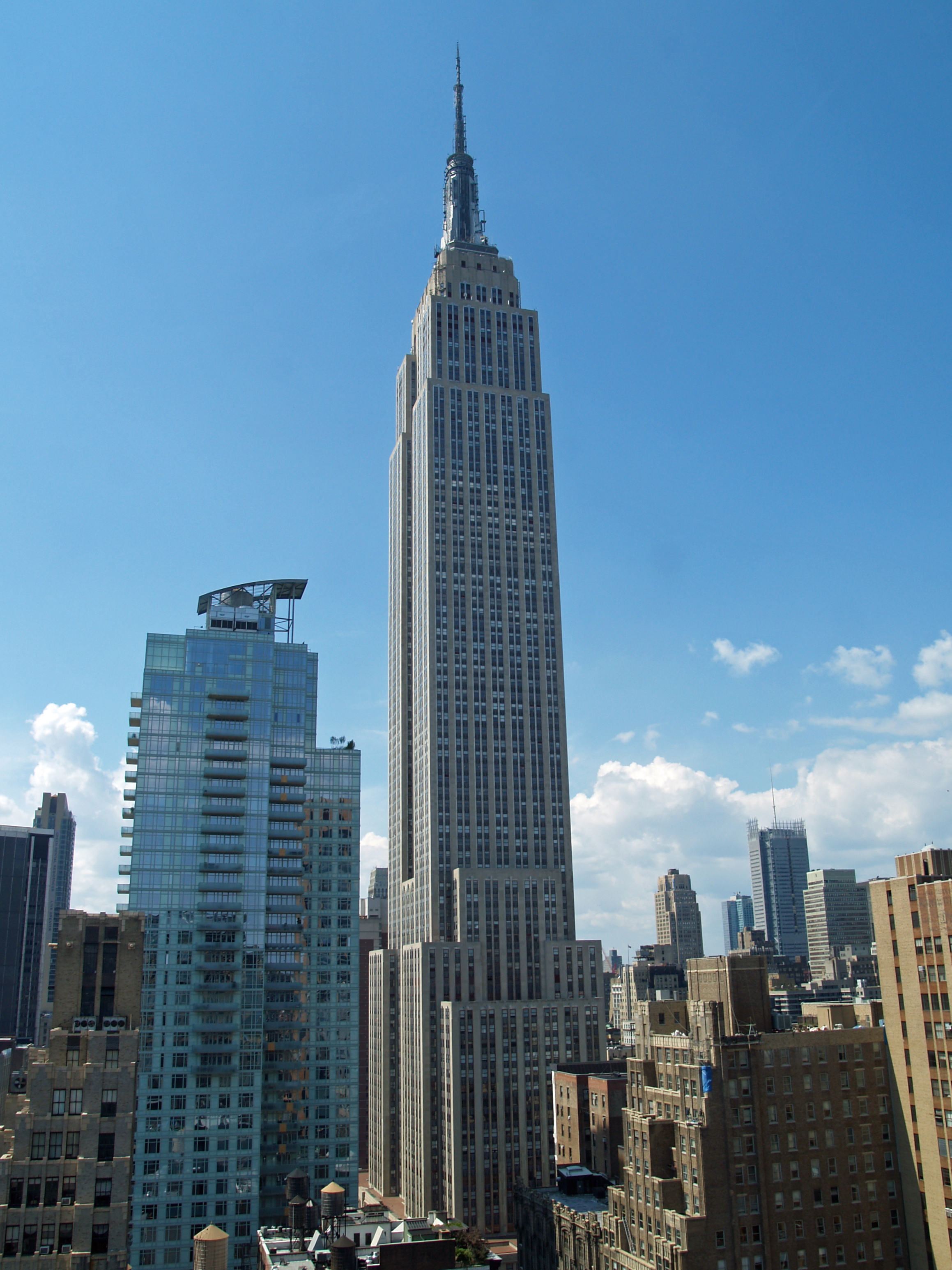 File:Empire State Building by David Shankbone.jpg - Wikimedia Commons - Building Vocabulary Components Of An Atom