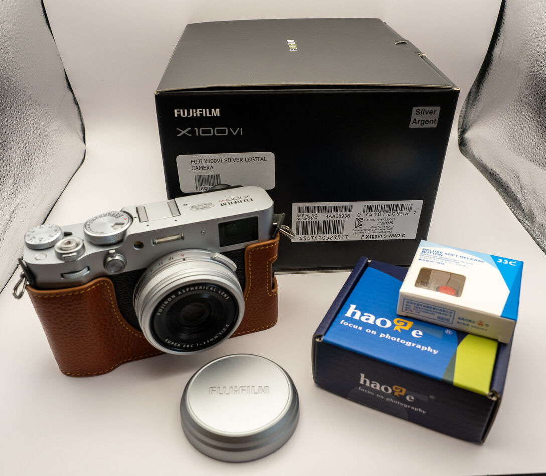 Gone: Fujifilm X100VI - Silver - "1300" shutter count - extras: Edit - When Will The Fujifilm X100vi Be Back In Stock