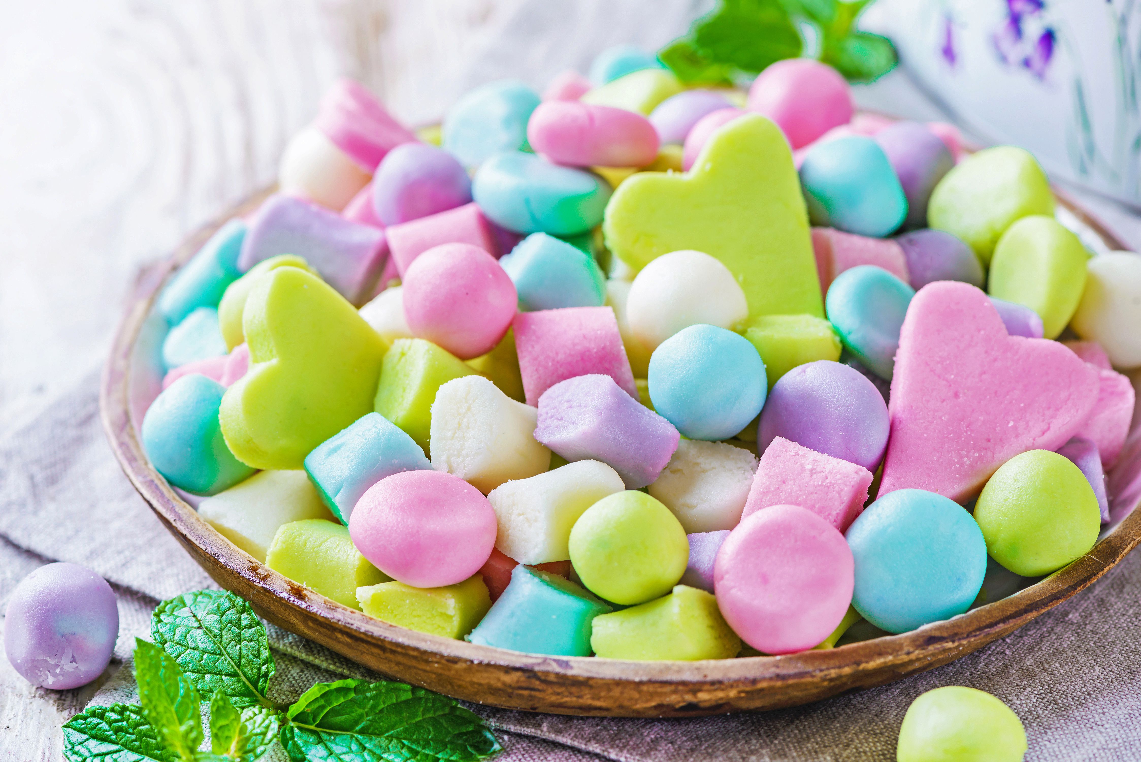 Homemade Butter Mints Recipe - Mints Without Sugar Or Artificial Sweeteners