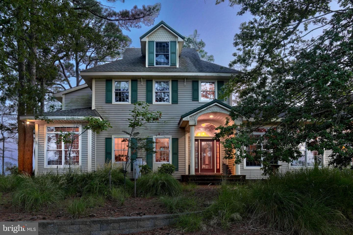 Houses with Land for Sale in Delaware | The Real McCoy Group - Luxury Homes For Sale In Delaware