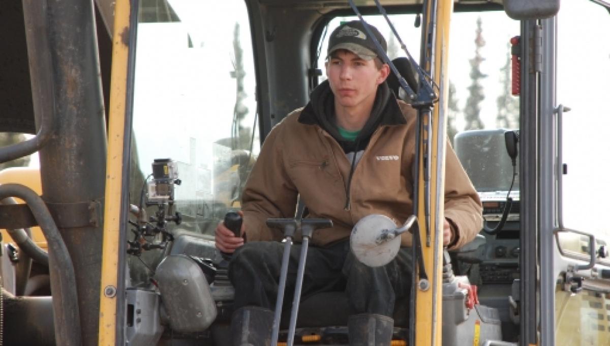 How much does Parker Schnabel pay his employees? - Magazine.com.co - How Much Does Parker Schnabel Pay