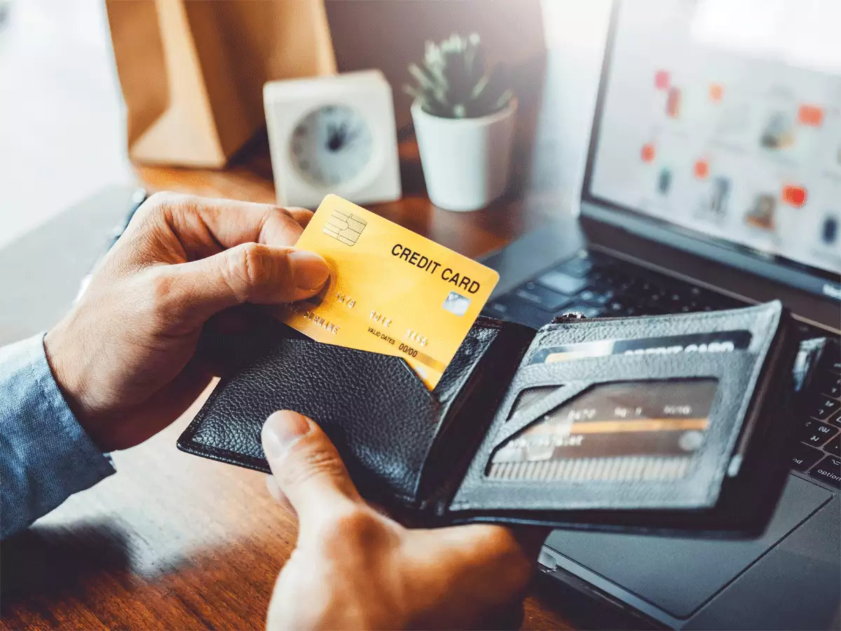 How To Protect Your Credit Card In Your Wallet | LiveWell - How To Protect Your Credit Card In Your Wallet