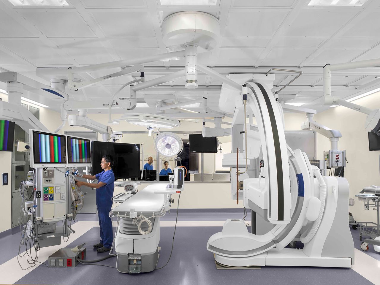 Integrating cutting-edge technology - Barcenas & Brandin - Facilities That Use Cutting Edge Medical Technology For Automated Ntubation