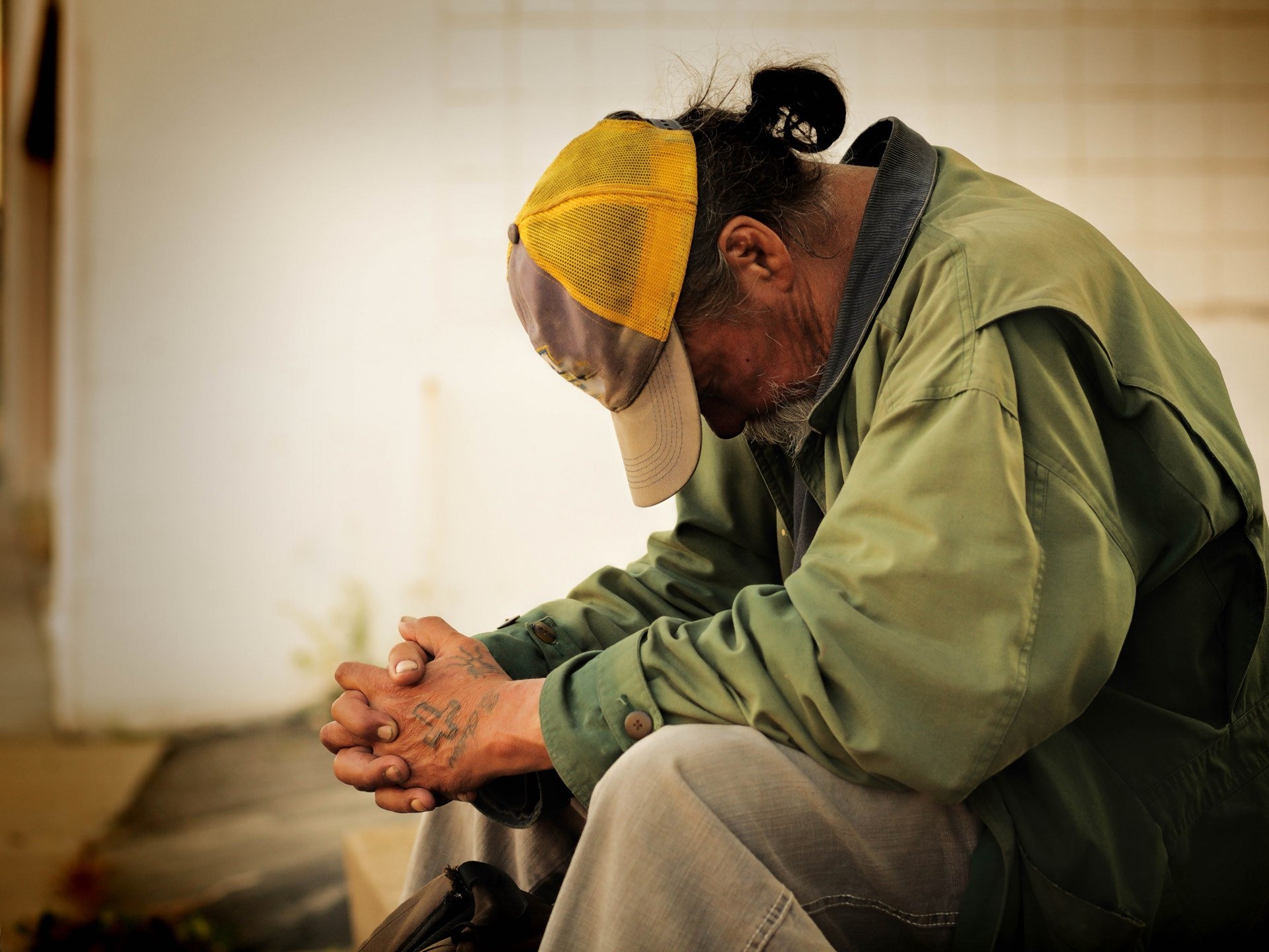 Keeping People Poor - Hunt For Liberty - Poor Credit Auto Loans Guaranteed Approval