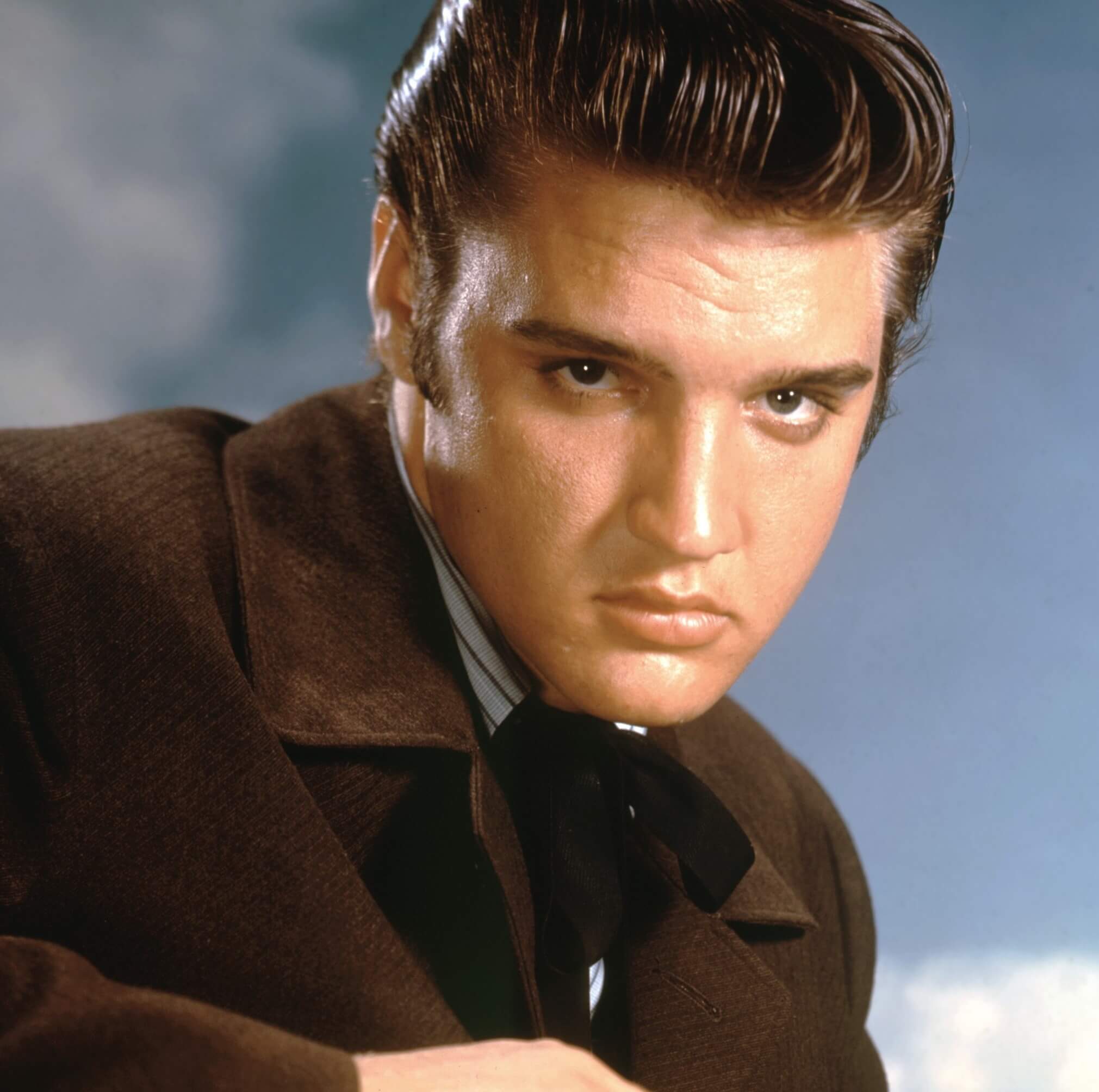 Kenny Loggins Called 1 Elvis Presley Song His 'Holy Grail' - Elvis Presley Brian Wilson Among Celebrities Being Auctioned Off