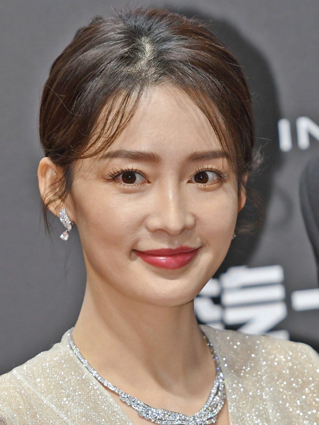 Li Qin - Biography, Height & Life Story | Super Stars Bio - Li Auto L9 Dimensions Length Width Height Wheelbase
