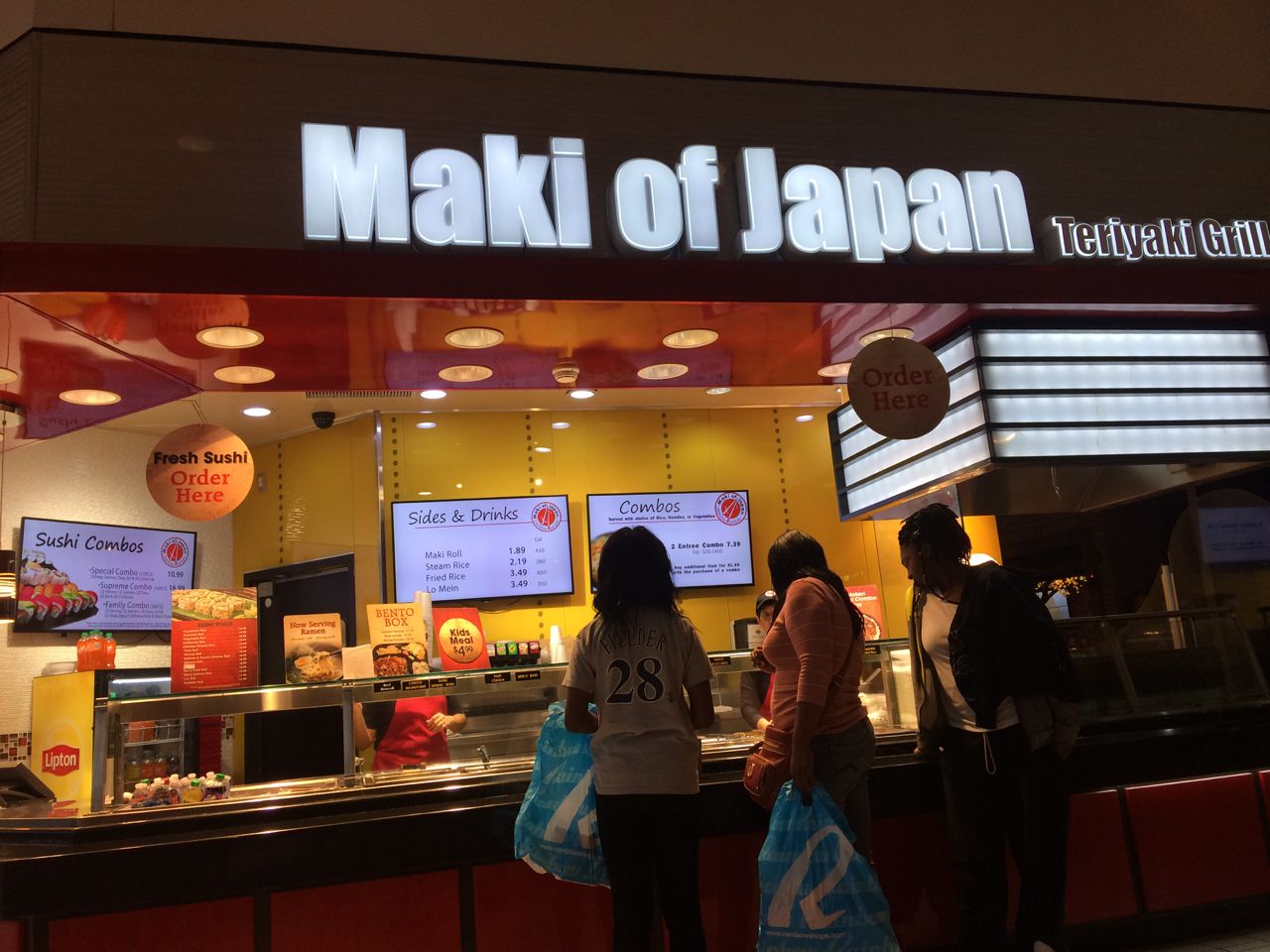 Maki of Japan, Mall of America, my wife's Favorite food stop - Pinku Japanese Street Food Minneapolis Mn