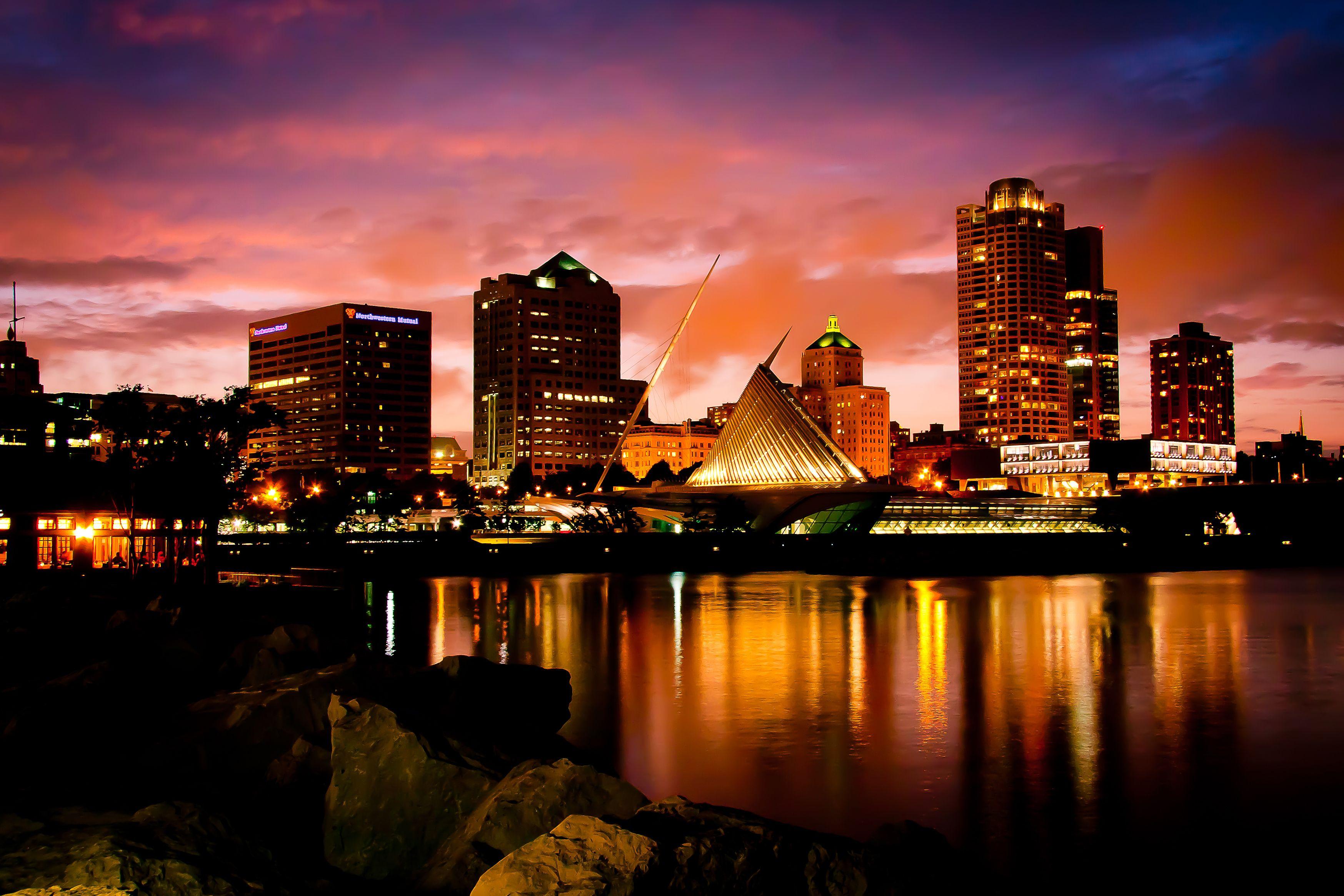 Milwaukee Federal Building & U.s. Courthouse