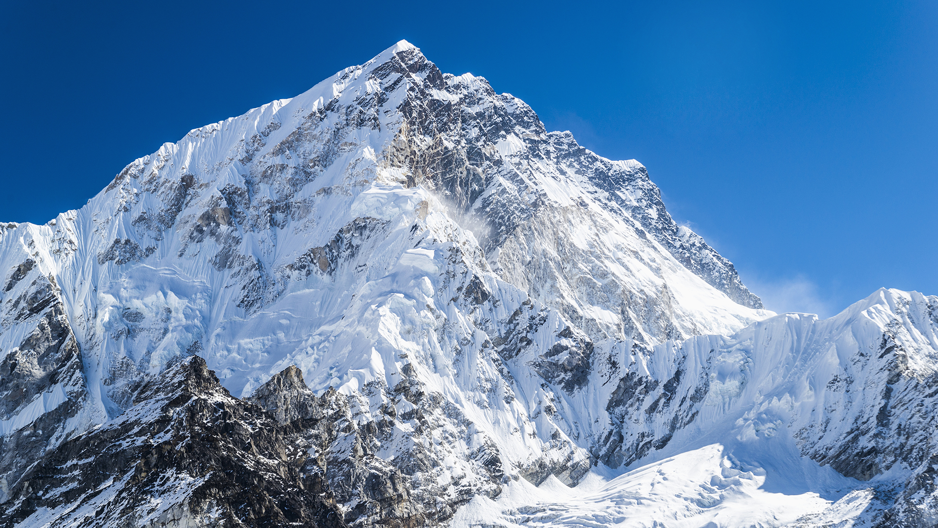 Mount Everest: The deadly history of the world's highest peak | Live - How To Mount A Ring Stick Up Cam