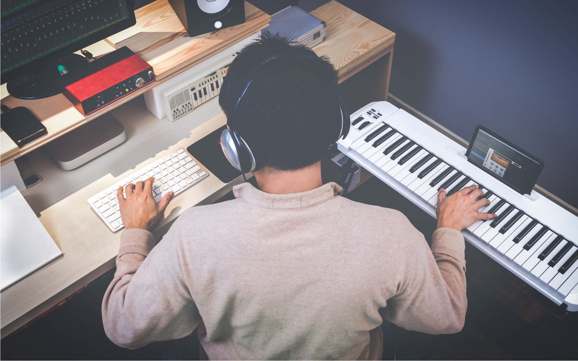 Composing Scenes In Omniverse With Digital Humans