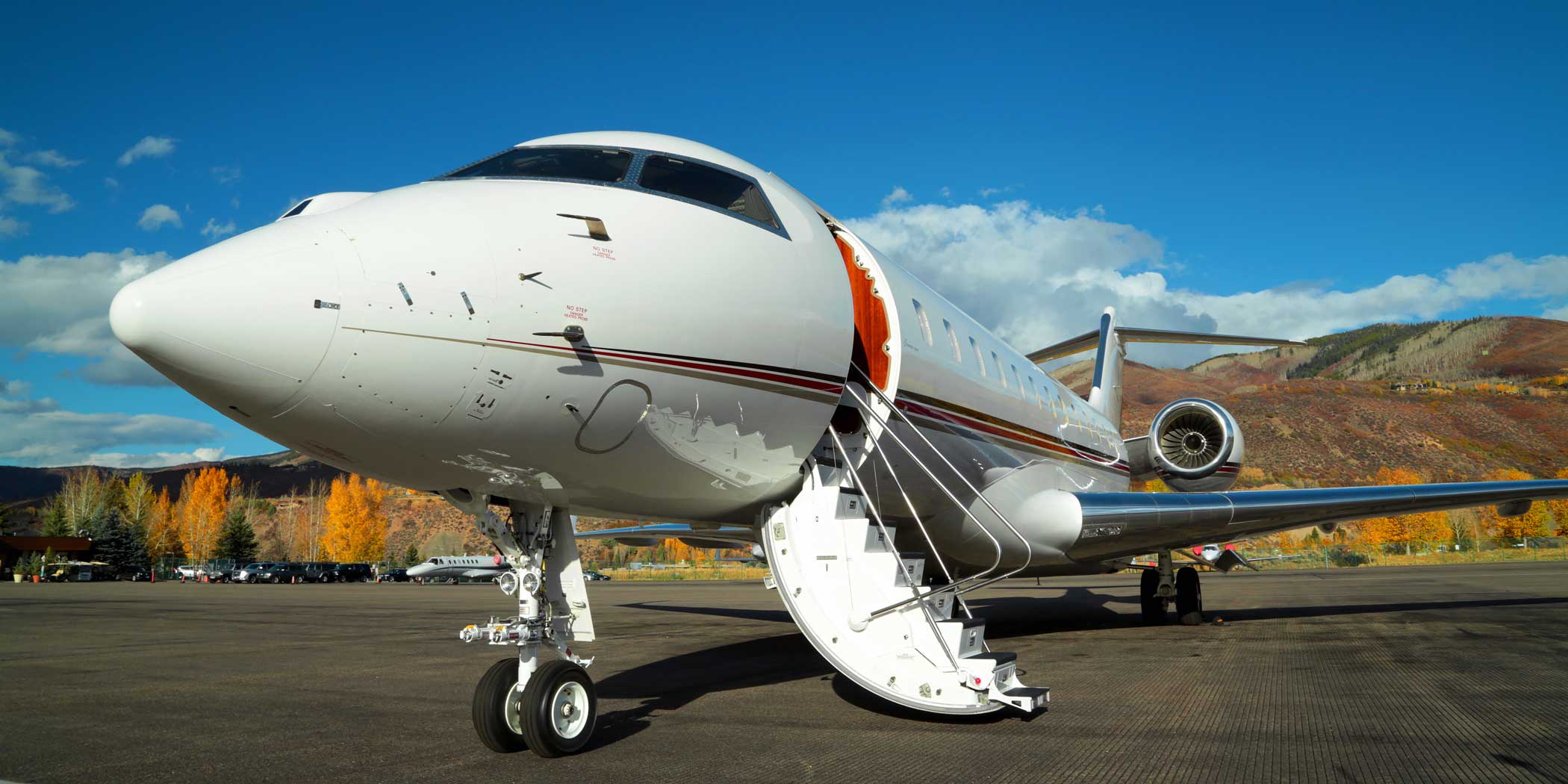 NetJets | Business Jet Traveler - How Many Routes Does Netjets Airlines Have