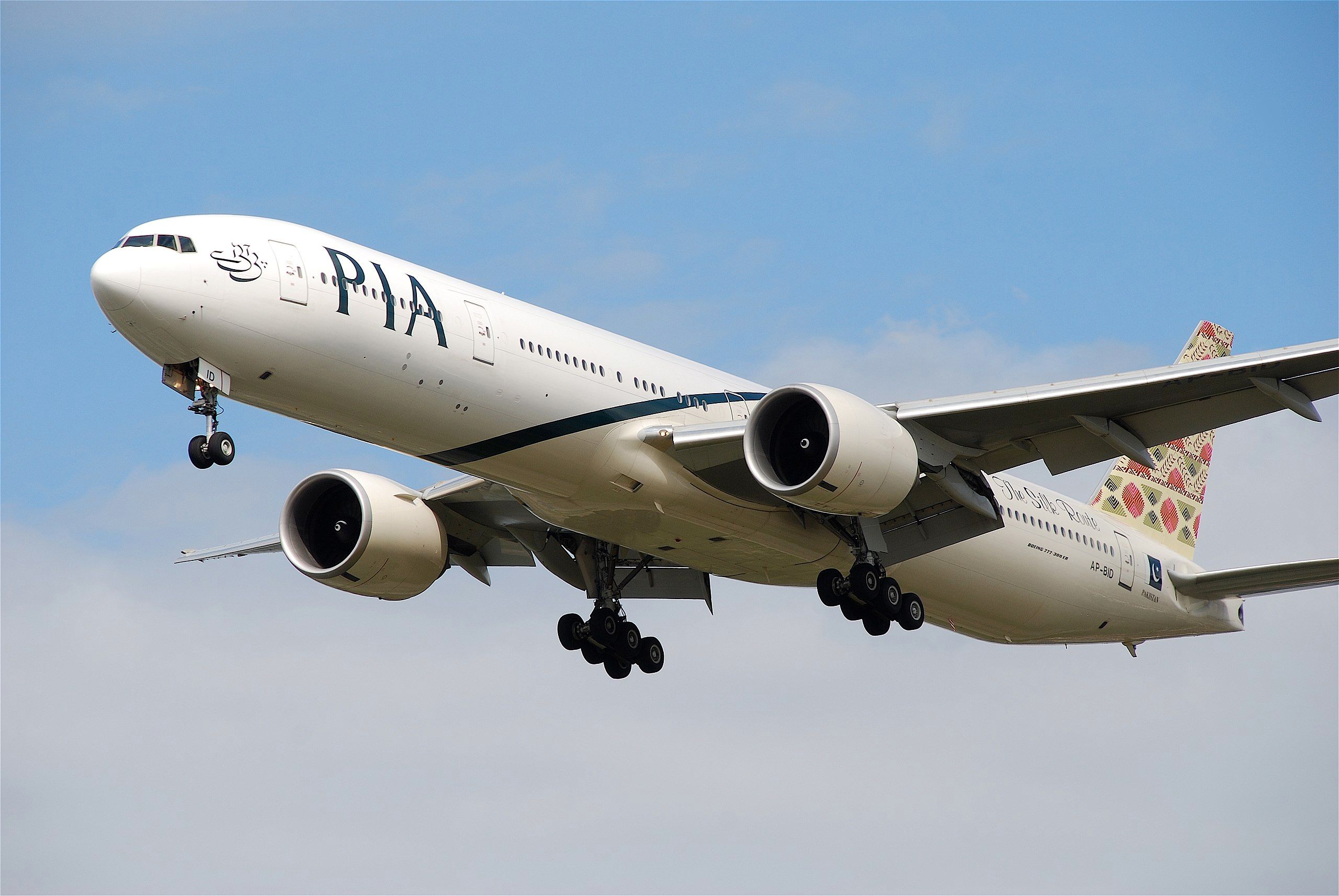New Old Jets: Who’s Still Waiting For Passenger Boeing 777-300s? - 777 Old Saw Mill River Road Tarrytown Ny 10591