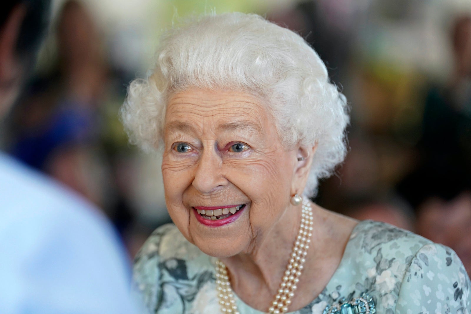 Queen Elizabeth II dies at age 96 - WHYY - Queen Of The Valley Hospital Labor And Delivery