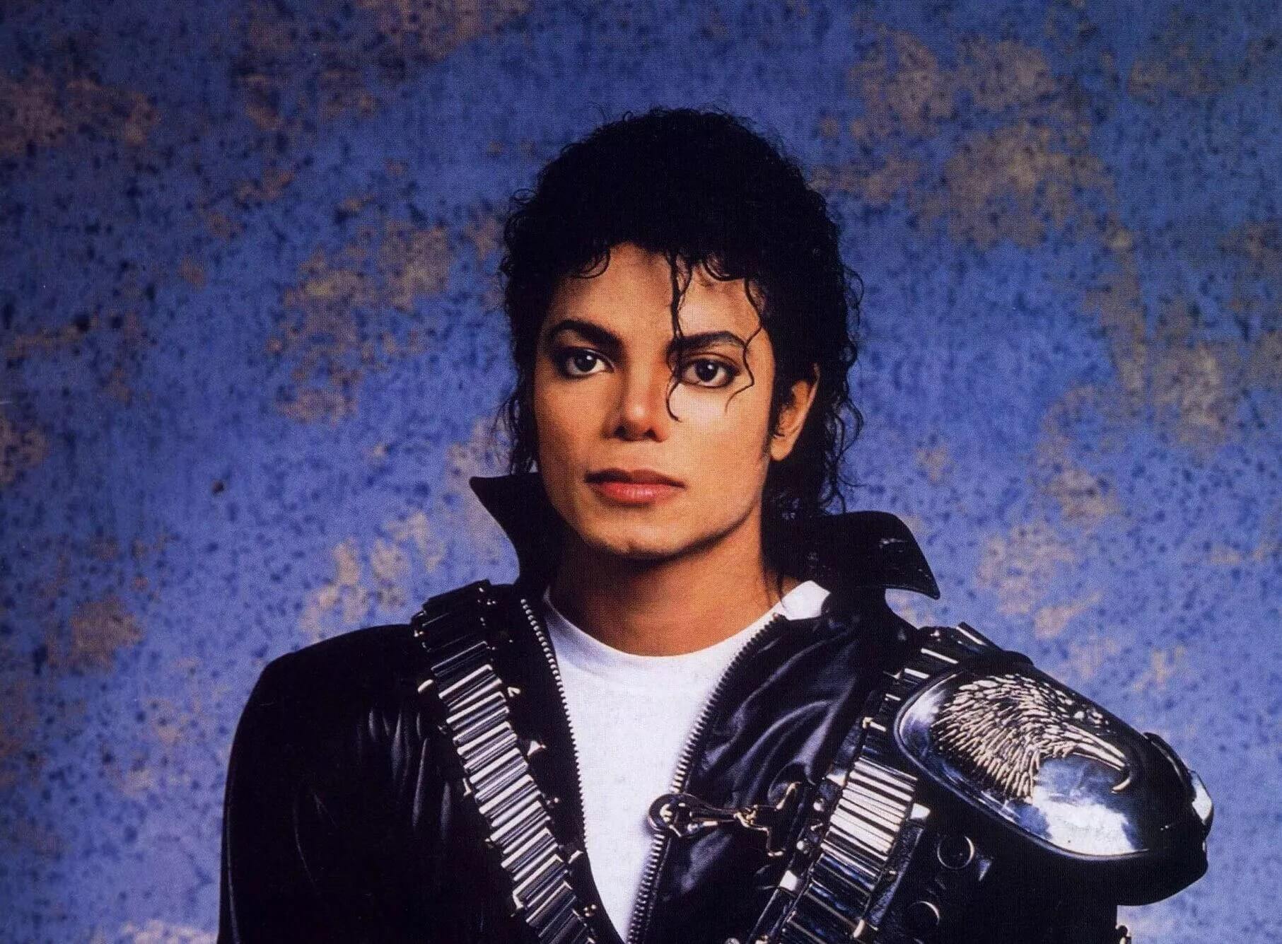 Recreate Michael Jackson AI Voice for Commemorating - Jackson Hewitt Tax Service American Express Serve