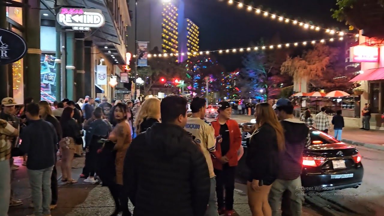 SAN ANTONIO RIVERWALK🇺🇲🚣 - YouTube - Waterwalk San Antonio At The Rim