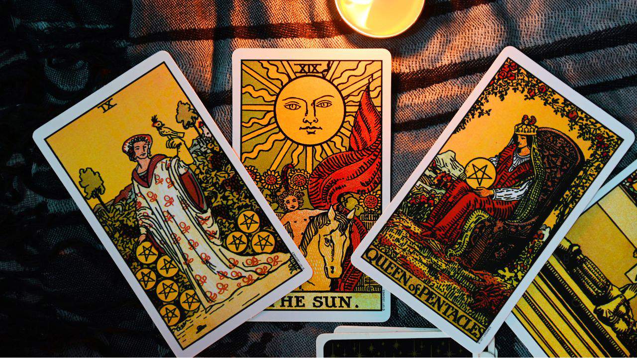 Tarot: significado de las 78 cartas (arcanos mayores y menores) y cómo - Tarot Reading By Name And Date Of Birth Free
