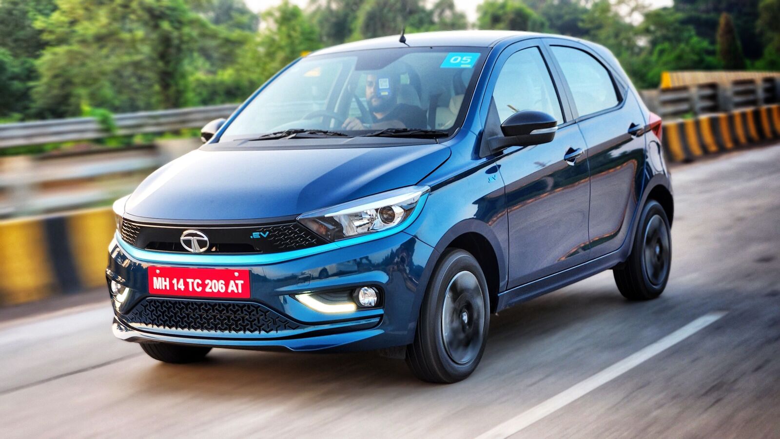Tata Motors commences deliveries of Tiago EV | HT Auto - Tata Power Share Price In 2025