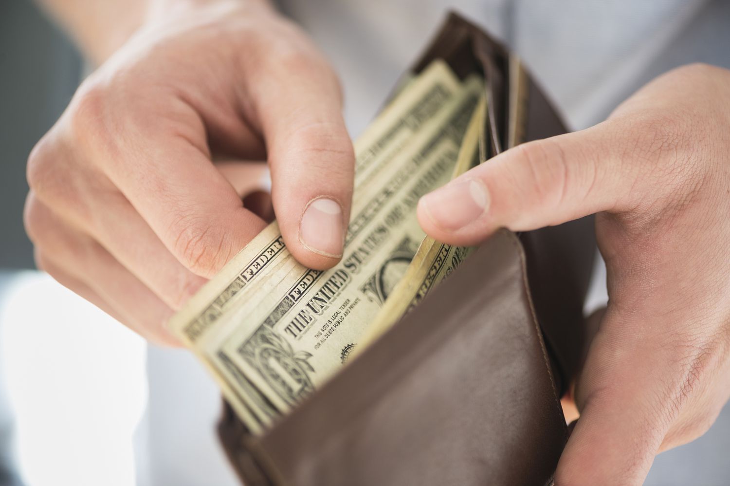 The Psychology of Spending Money—Advice on Debt - Money Borrowing Apps Without Direct Deposit