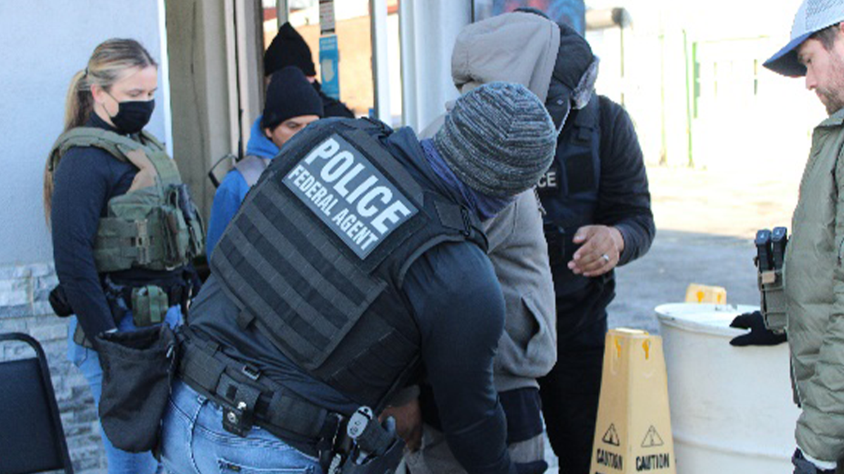 Trump DHS makes new aggressive push to arrest more illegal immigrants - What Is Illegal To Look Up On The Internet