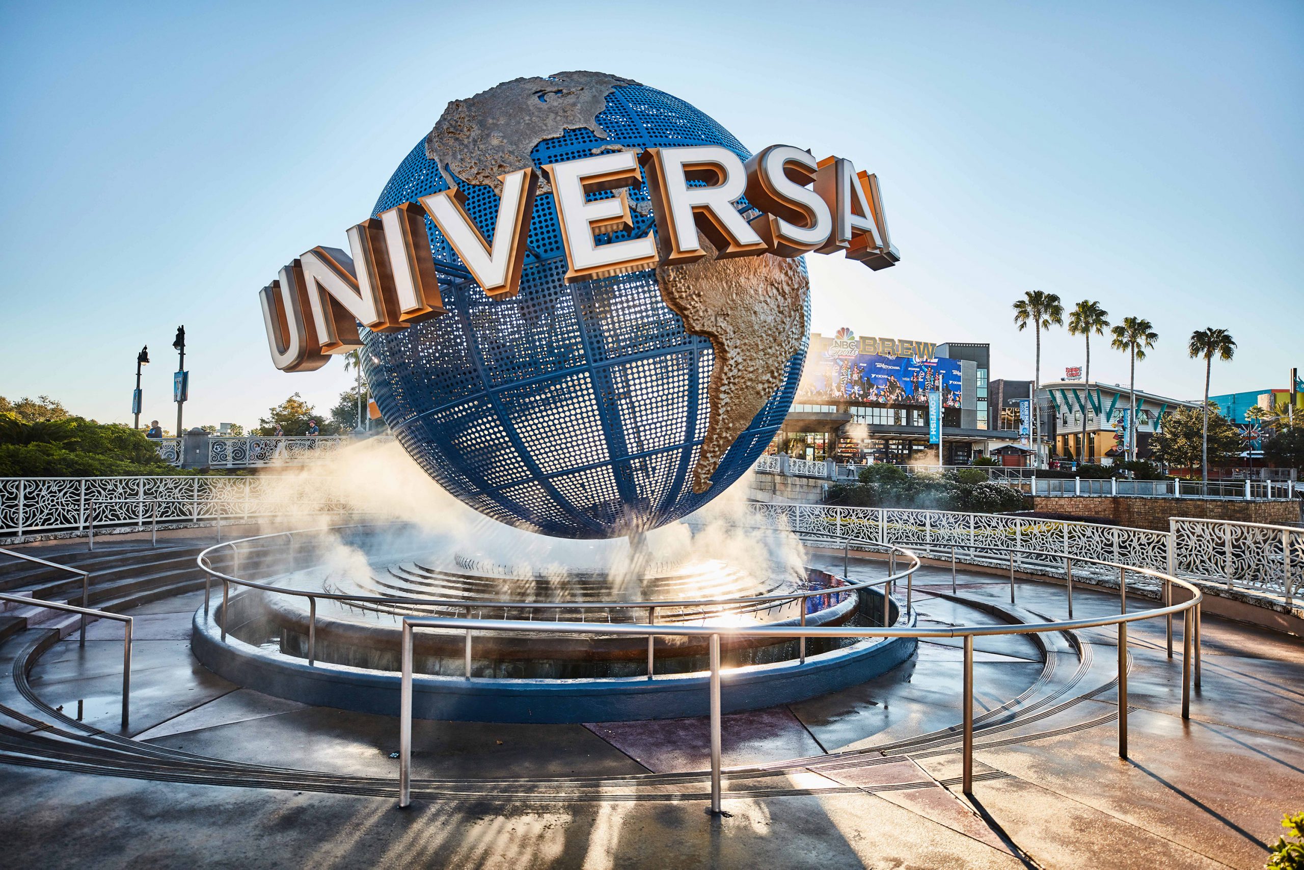 UNIVERSAL PARKS & RESORTS ANUNCIA REAPERTURA EN FASES DE UNIVERSAL - Universal Life Insurance Offers Which Of These Features